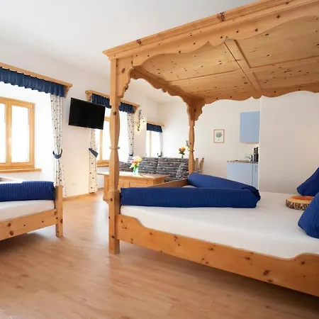 Apartment Crusch Alba Studio Auf Der Strassenseite Sta Maria