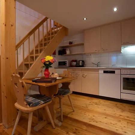 Crusch Alba Auf Der Strassenseite Sta Maria アパート サンタ・マリア・ヴァル・ミュシュタイアー