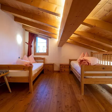 Crusch Alba Studio Auf Der Strassenseite Sta Maria Apartment