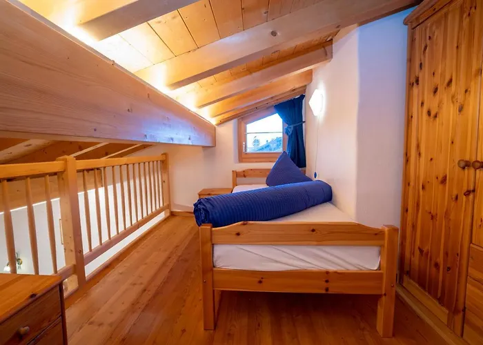 Crusch Alba Auf Der Strassenseite Sta Maria *