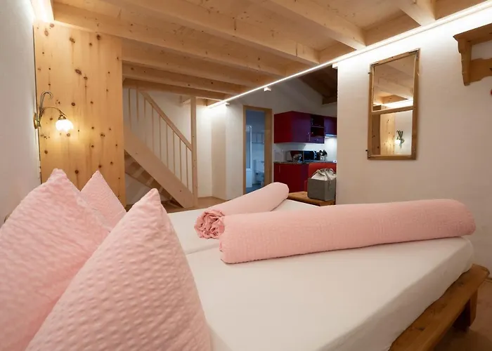 Crusch Alba Auf Der Strassenseite Sta Maria Apartman Sta Maria Val Müstair