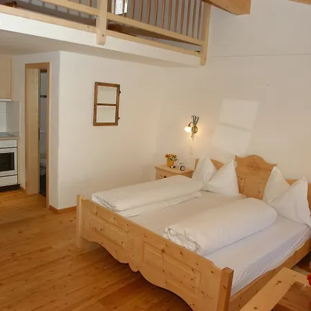 아파트 Crusch Alba Auf Der Strassenseite Sta Maria 산타 마리아 발 뮈슈테르