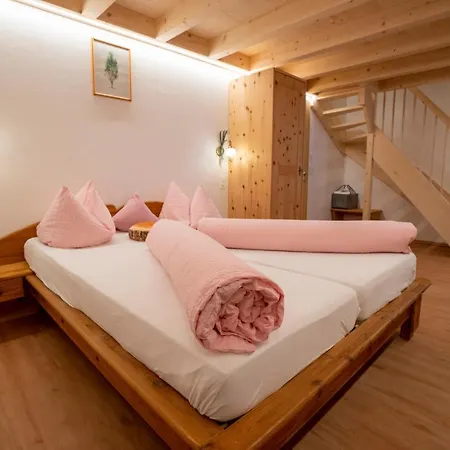 아파트 Crusch Alba Auf Der Strassenseite Sta Maria 산타 마리아 발 뮈슈테르