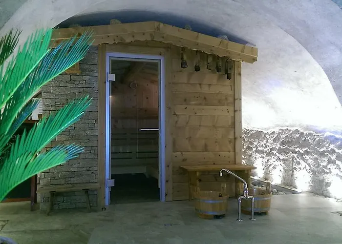 Crusch Alba Auf Der Strassenseite Sta Maria アパート サンタ・マリア・ヴァル・ミュシュタイアー