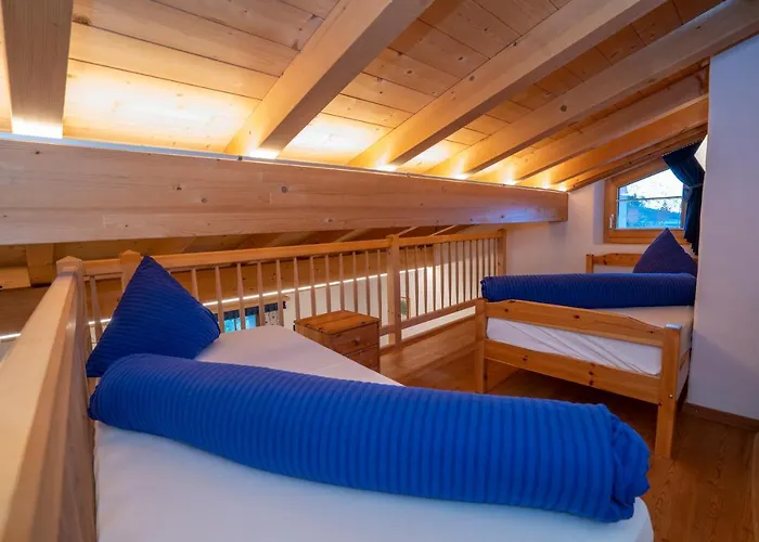 Crusch Alba Auf Der Strassenseite Sta Maria *